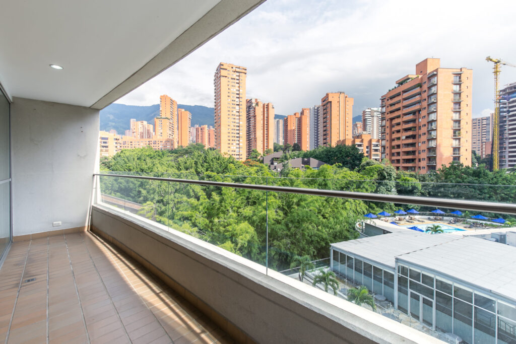 san-f-plaza-902-14