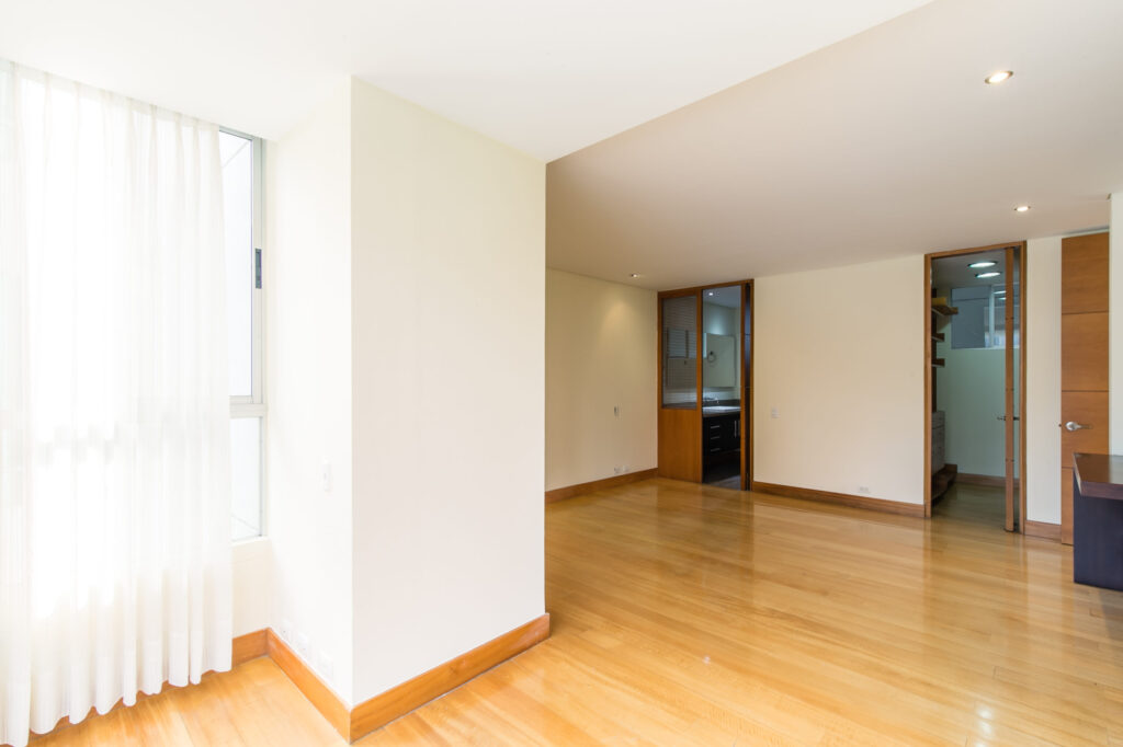 san-f-plaza-902-23
