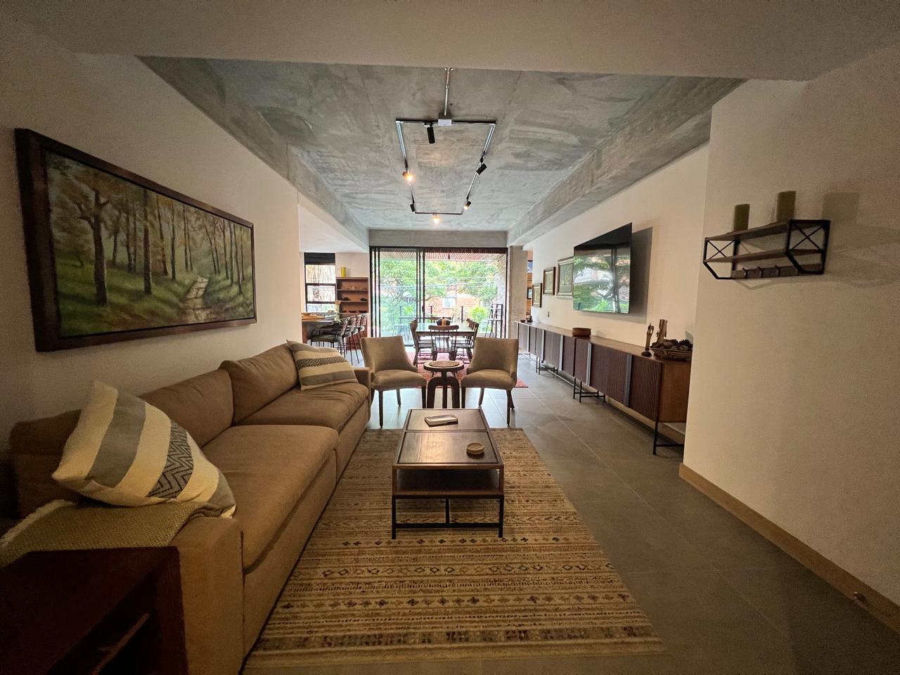 Fully Furnished Apartment for Sale in Laureles