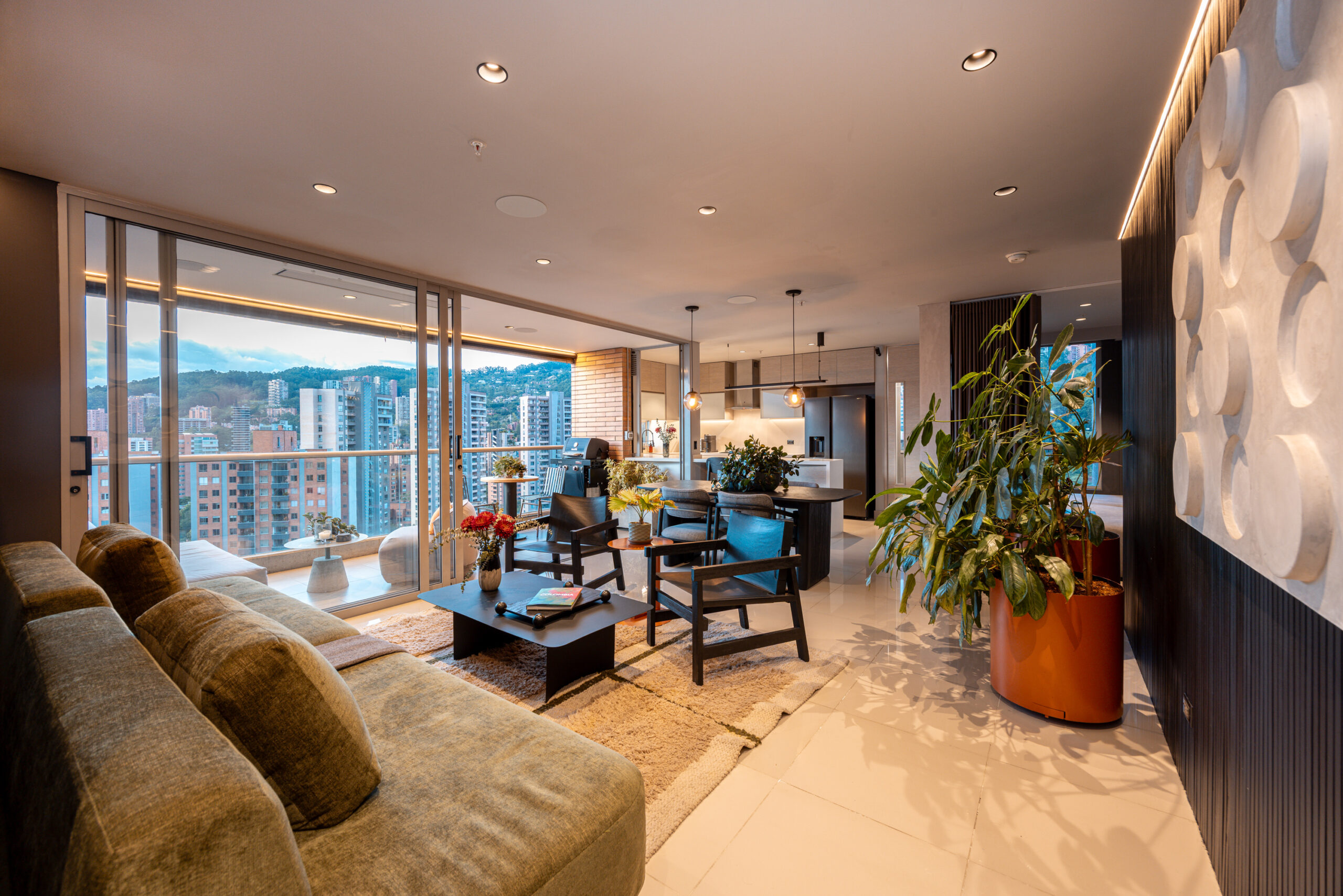 Masterpiece 3BR Apartment with Designer Interiors and Panoramic Views in Provenza