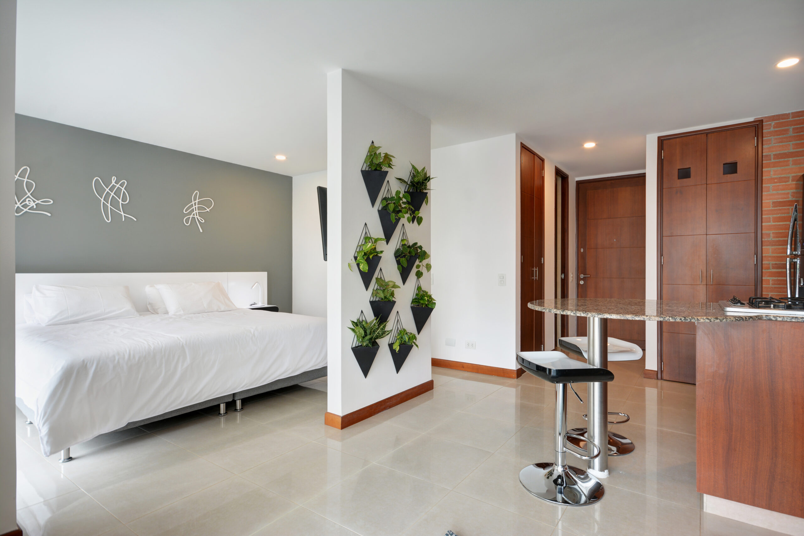 Income-Generating Studio for Sale in El Poblado’s Best Location (Turnkey)