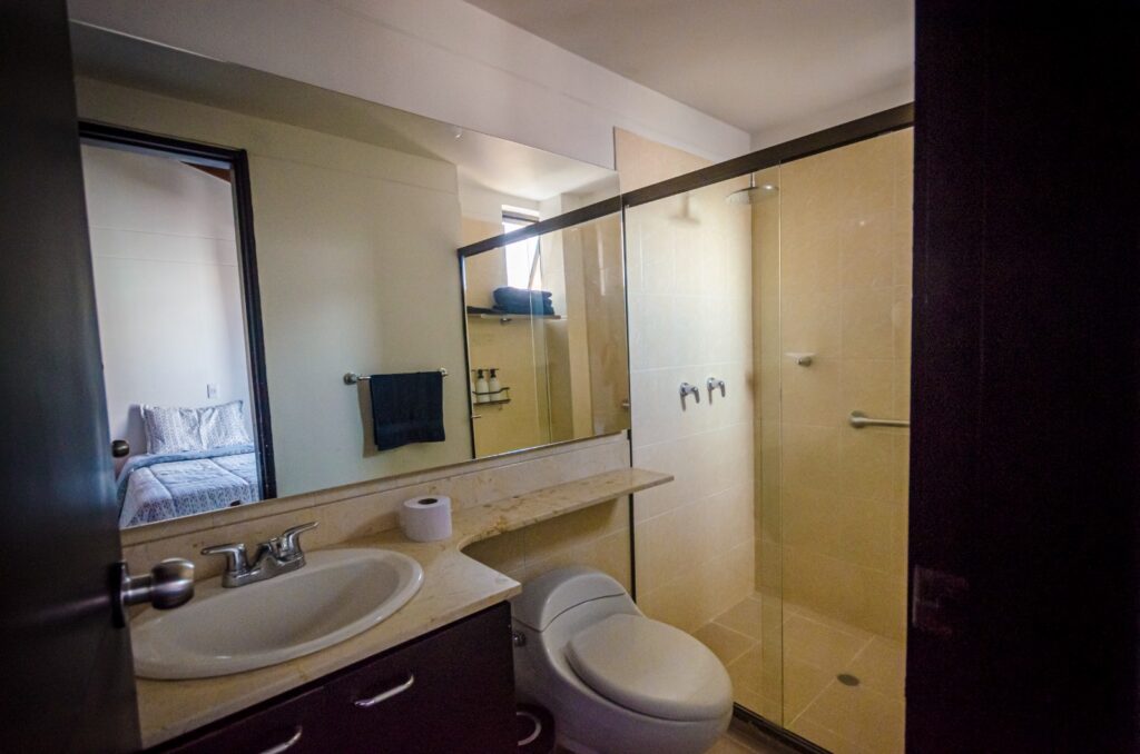 WhatsApp Image 2025-12-30 at 15.42.27 (2)