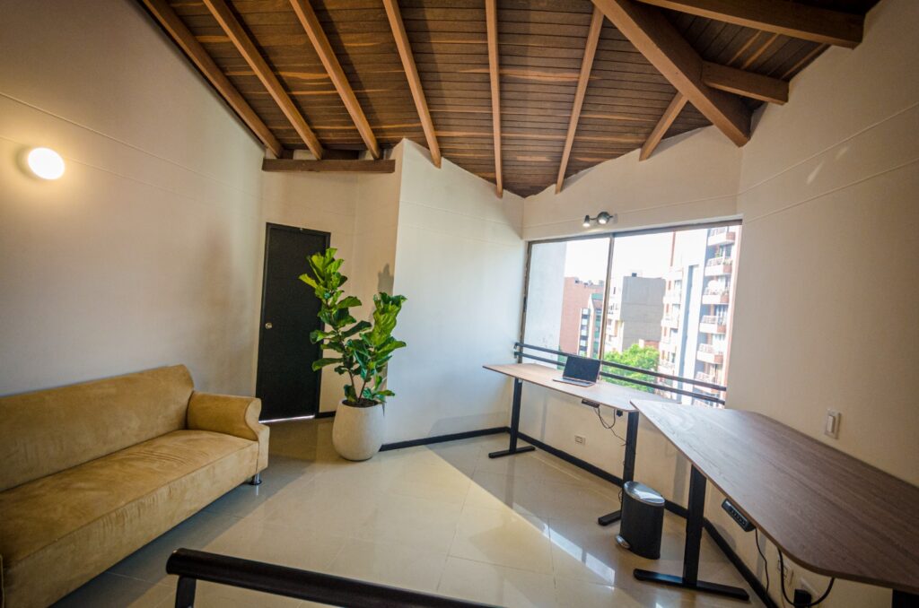 WhatsApp Image 2025-12-30 at 15.42.28 (3)