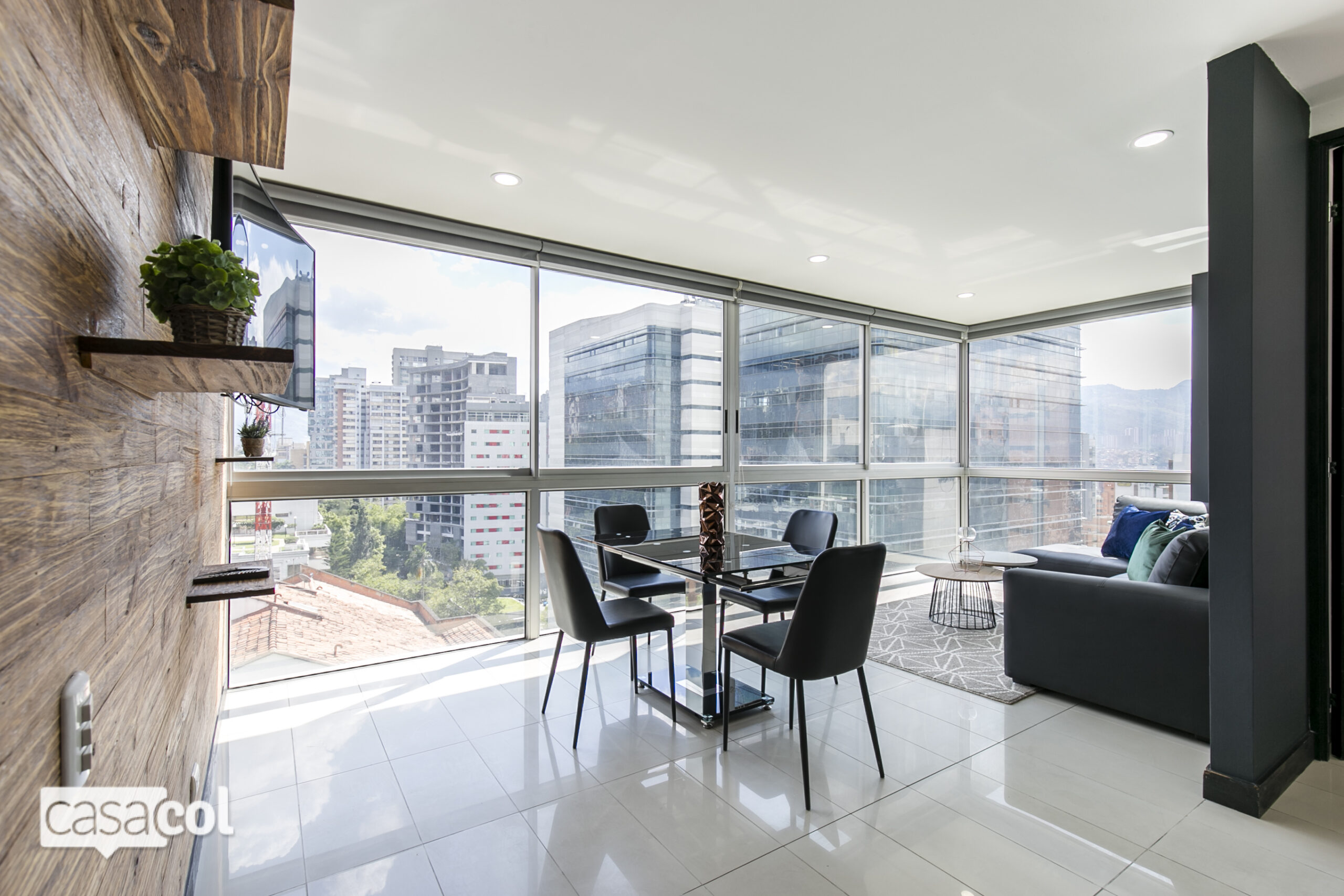 Furnished High-Floor Apartment in Milla de Oro | 2 Bedrooms | Prime Walkable Location