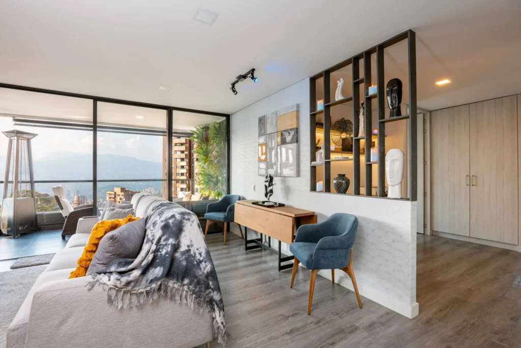 quartier-801-05-living-room-seating