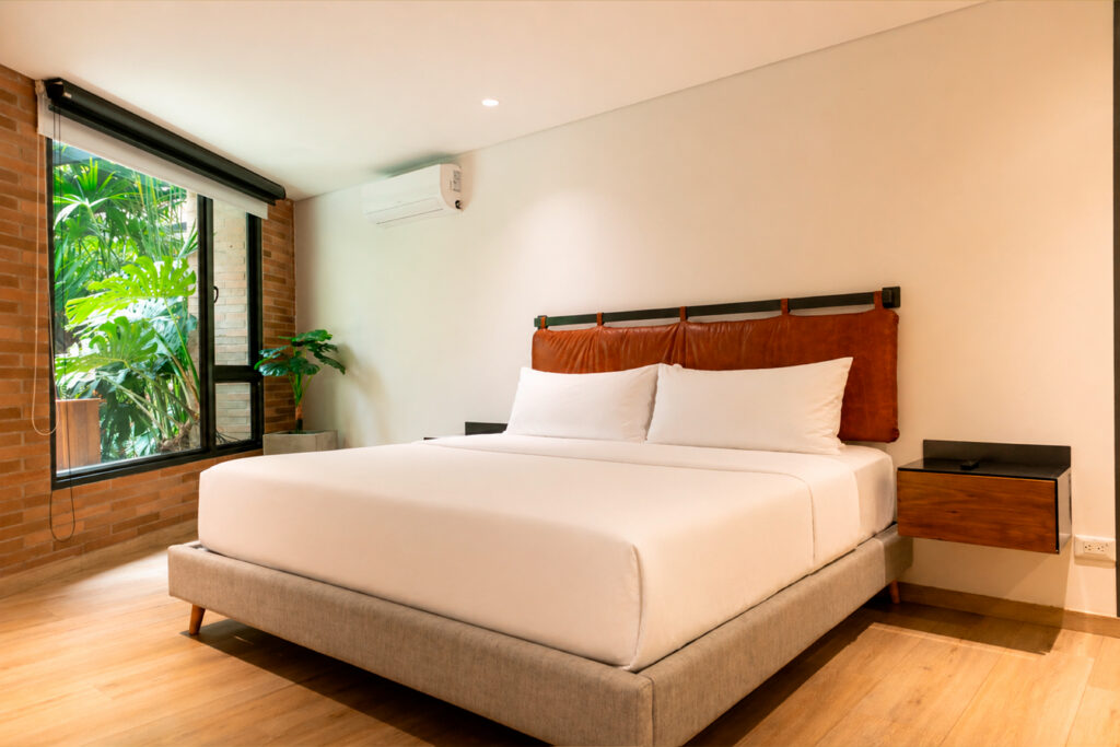 Exclusive Furnished Apartment with Private Jacuzzi and Terrace view 32