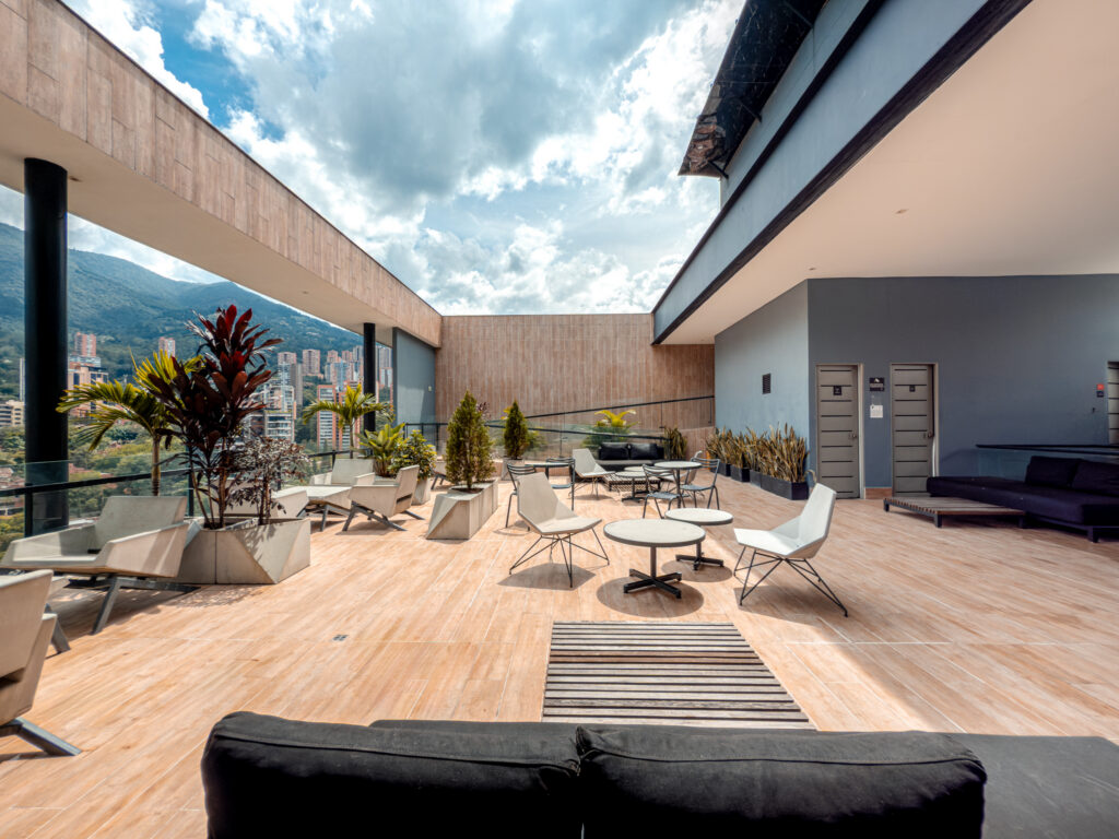 Renovated Two-Bedroom Apartment with Panoramic Terrace in Energy Living view 15