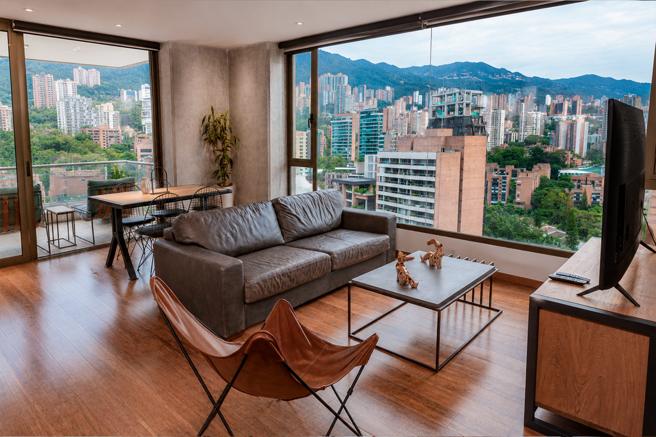 Luxury 2-Bedroom Condo with Resort Amenities in Medellín