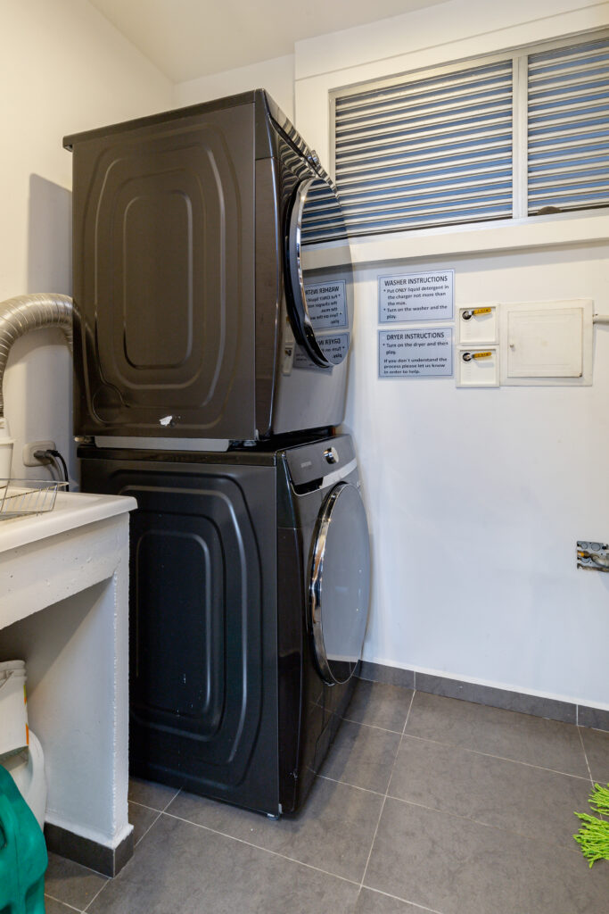 Corner Triplex with Private Terrace and Jacuzzi view 10