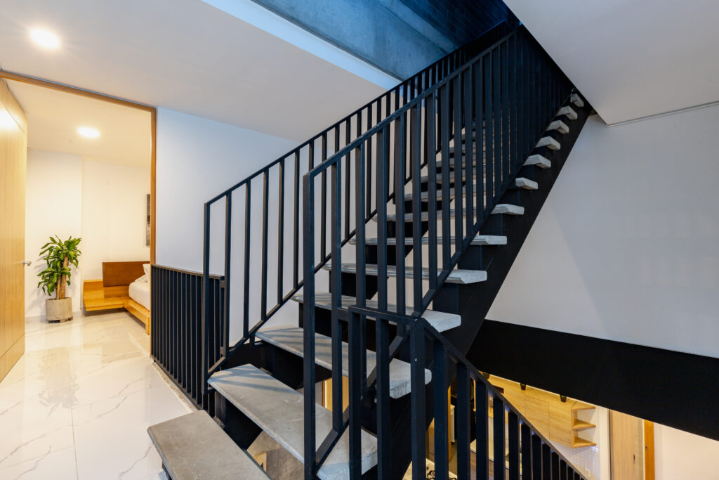 Corner Triplex with Private Terrace and Jacuzzi view 37
