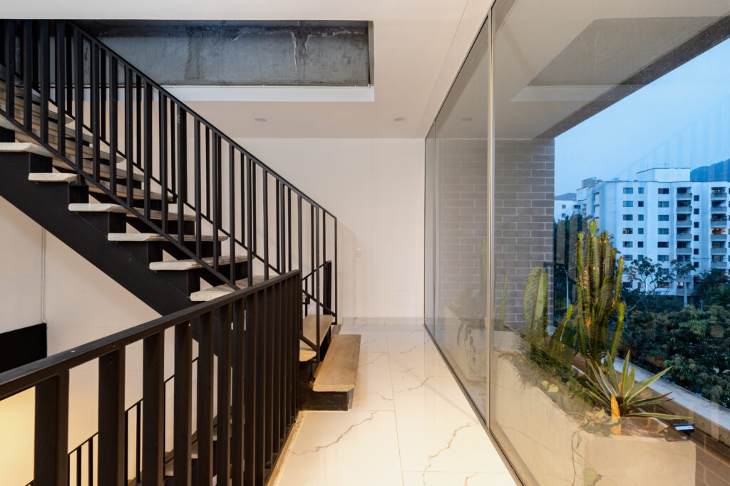 Corner Triplex with Private Terrace and Jacuzzi view 38