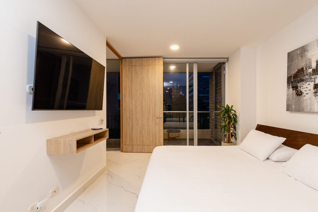 Corner Triplex with Private Terrace and Jacuzzi view 46