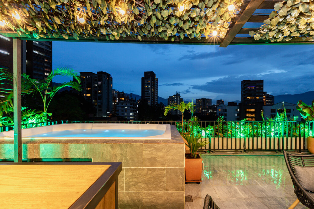 Corner Triplex with Private Terrace and Jacuzzi view 57