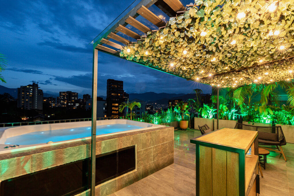 Corner Triplex with Private Terrace and Jacuzzi view 58