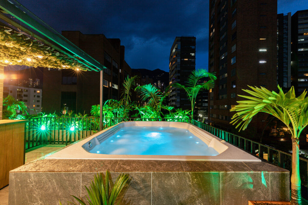 Corner Triplex with Private Terrace and Jacuzzi view 62