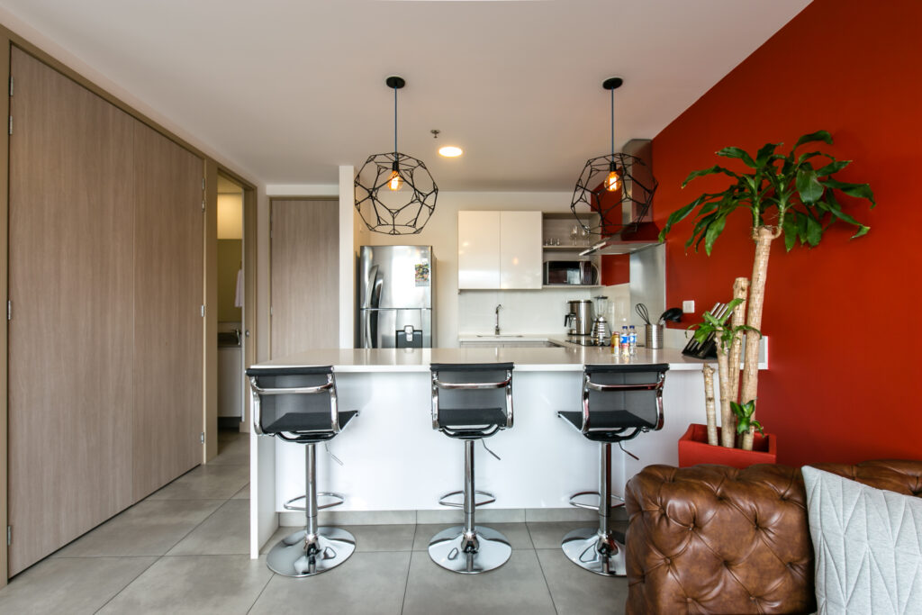 High-Floor Turnkey Condo-Hotel in Soul Near Provenza view 5